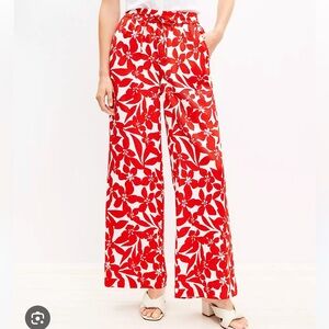 LOFT Pull On Wide Leg Pants in Plumeria Twill Size M
